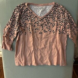 Leopard Print V-Neck Women's Top - Pink